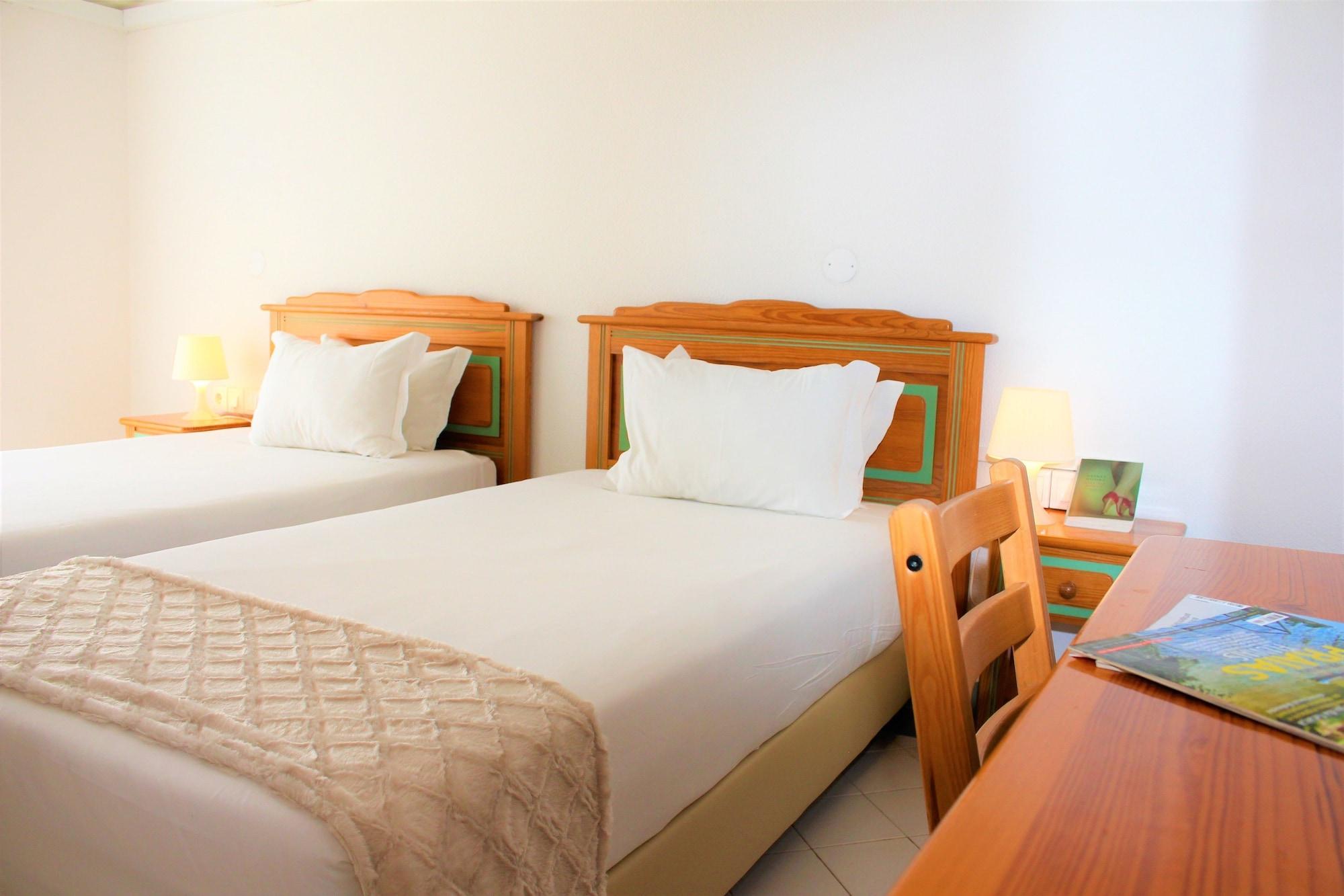 Ourabay Hotel Apartamento - Art & Holidays Албуфейра Екстериор снимка